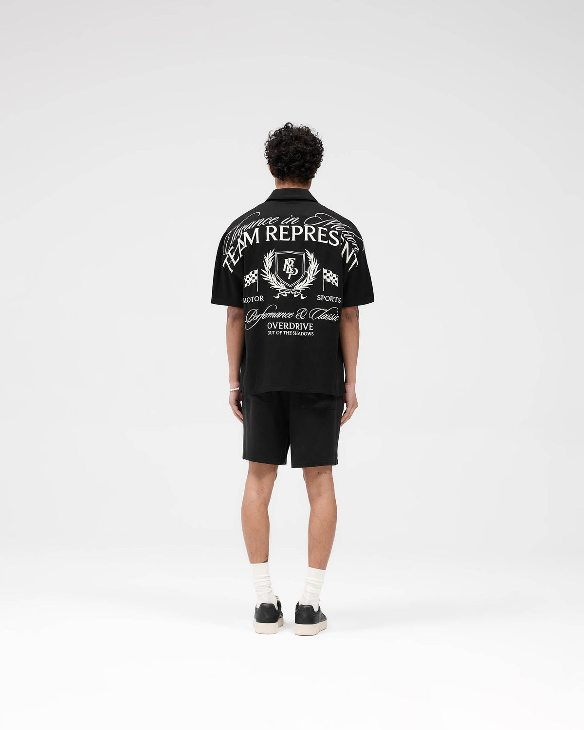Represent Crest Short - Jet Black
