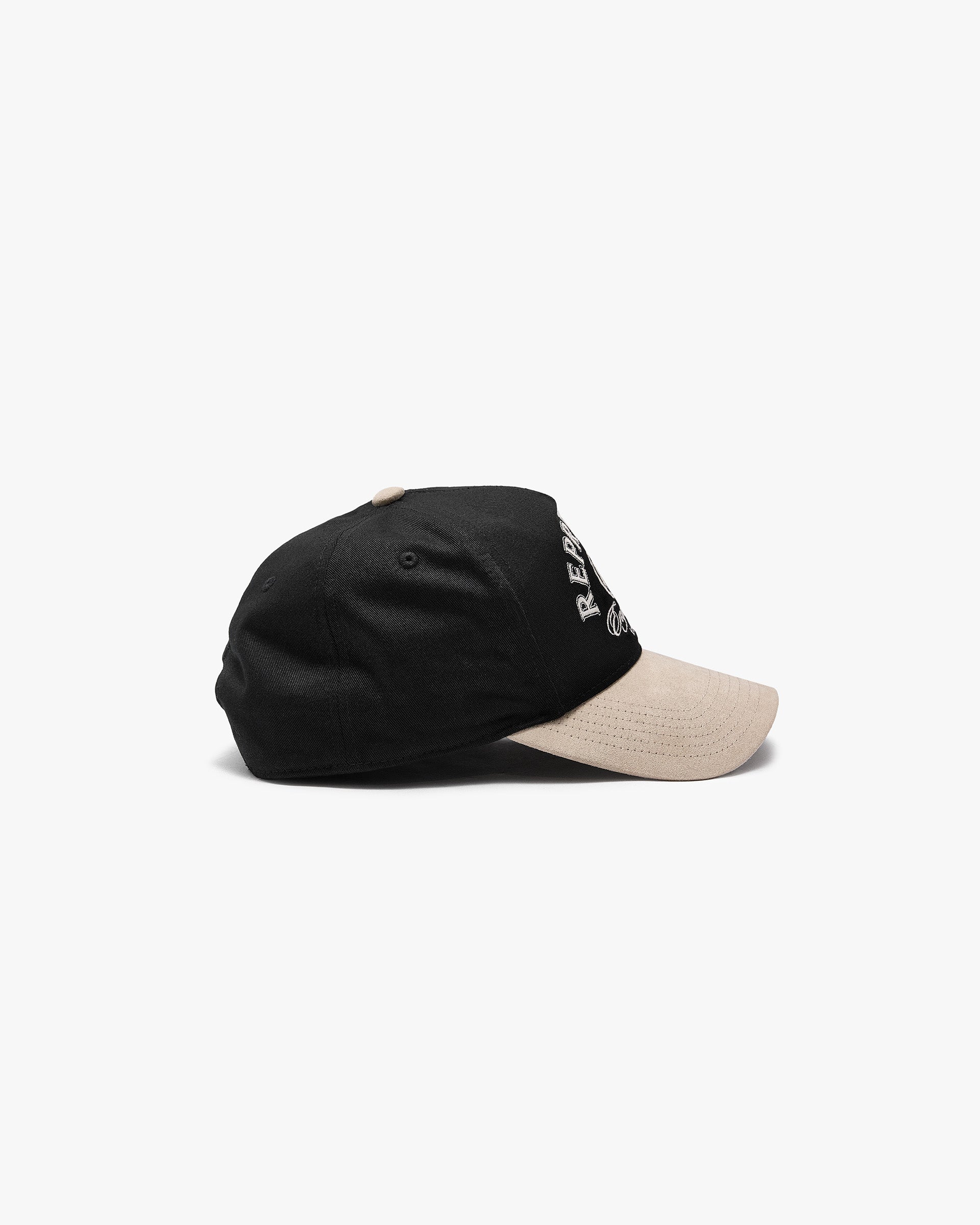Initial Crest Cap - Jet Black