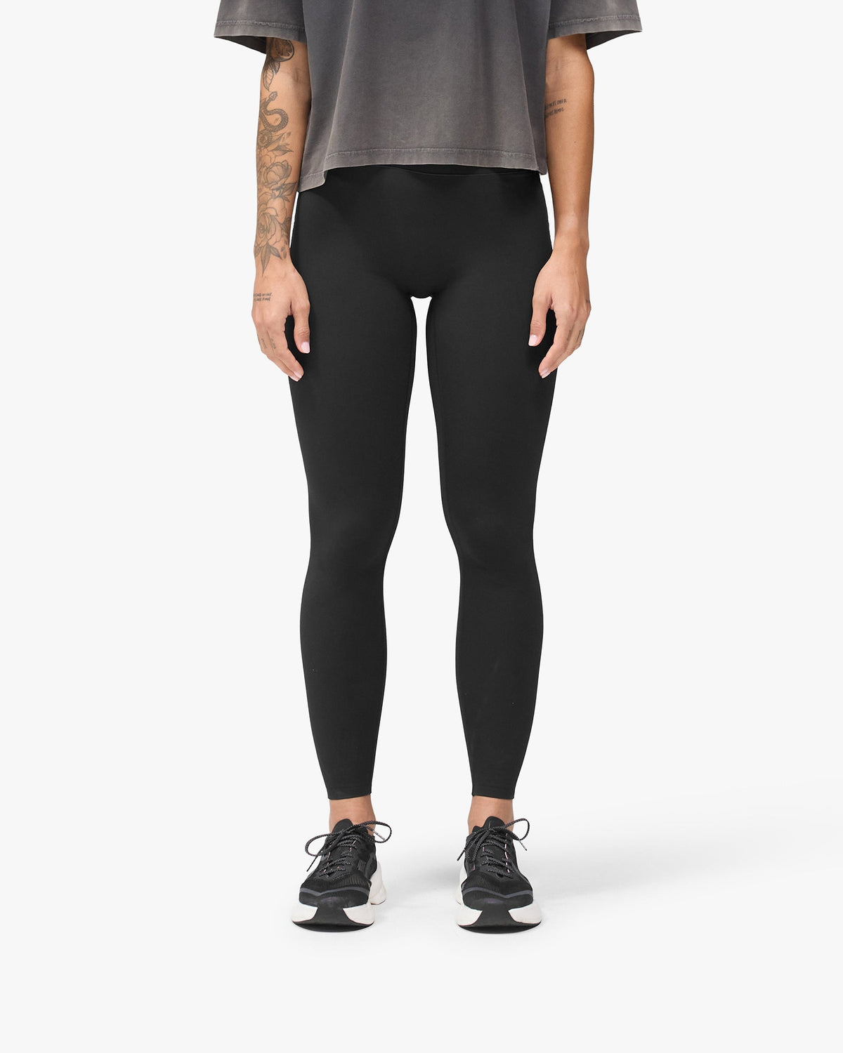 247 On A Mission Legging - Jet Black