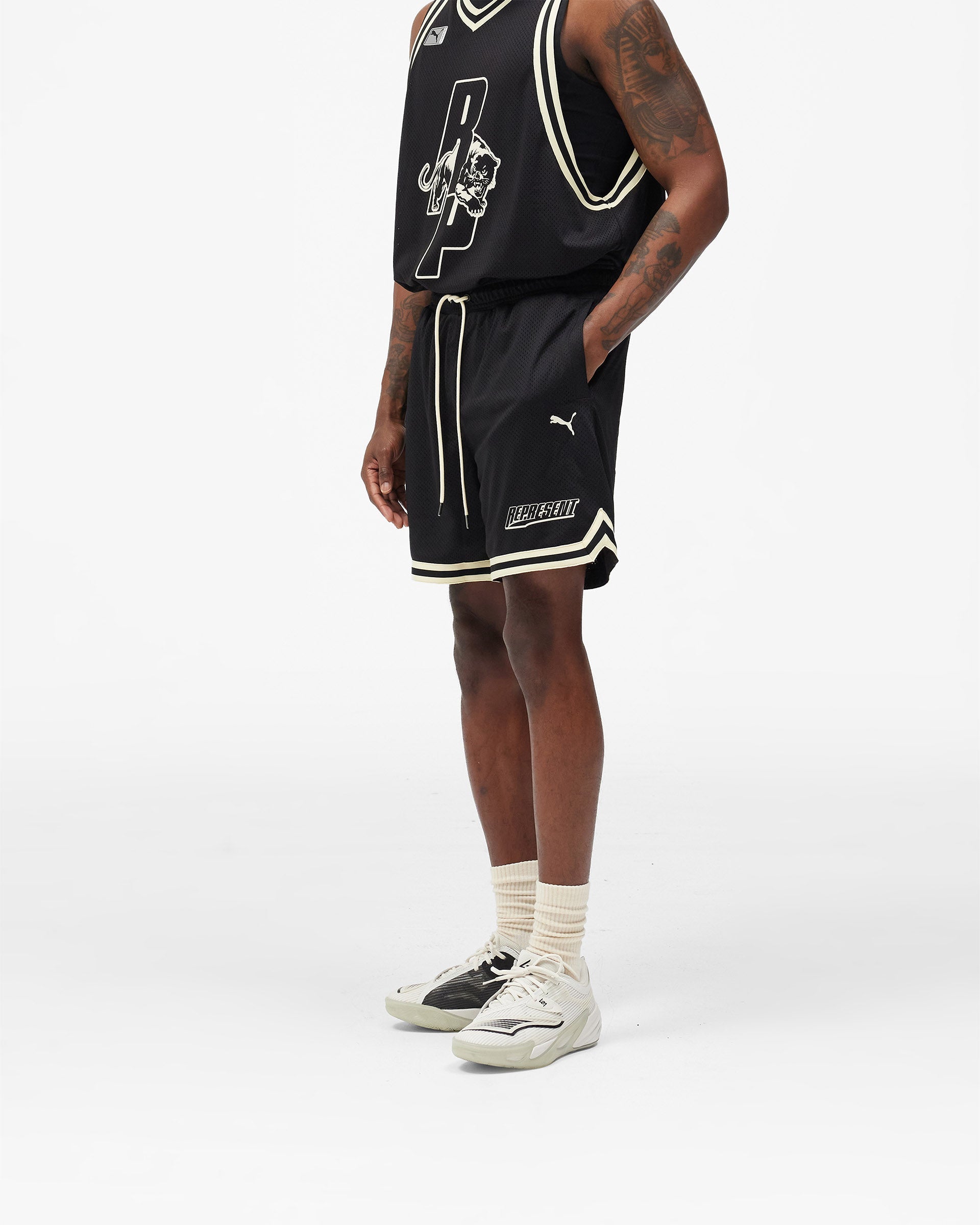 Represent X Puma Shorts - Puma Black